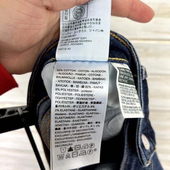 Levi's 721 High Rise Distressed Raw Hem Skinny Jeans - Picture 7 of 7